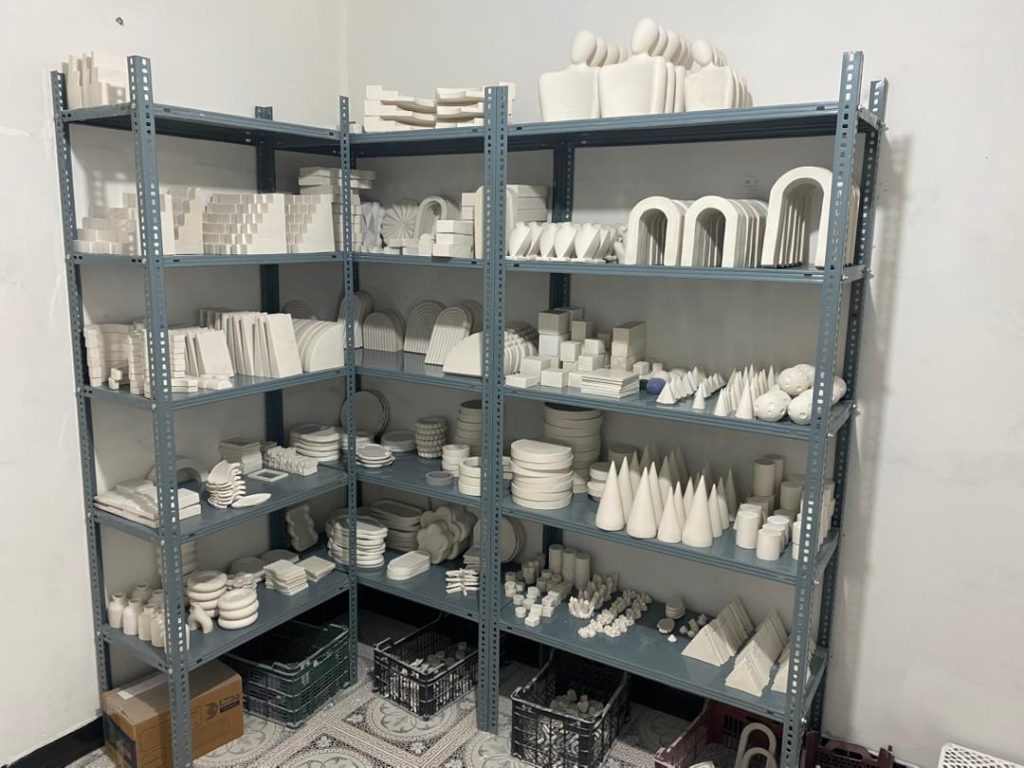 درباره دکومانی 1