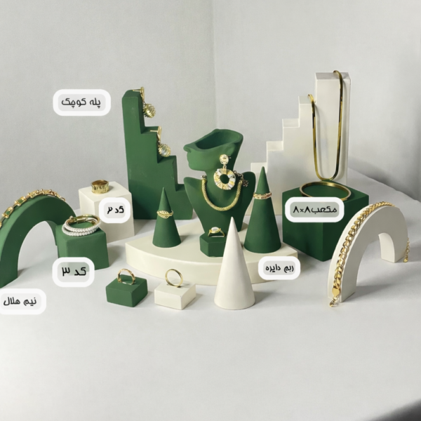 ویترین آماده جواهرات کانسپت سبز – کد ۴