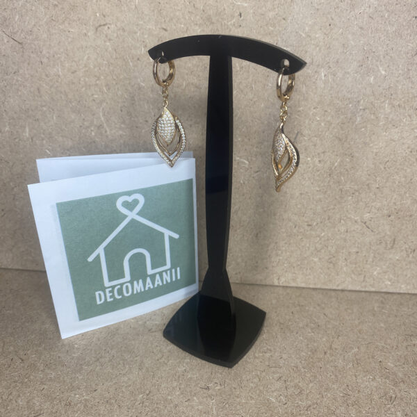 استند گوشواره پلکسی کد 1 مشکی