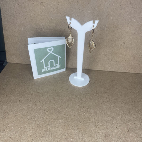 استند گوشواره پلکسی کد 2 سفید