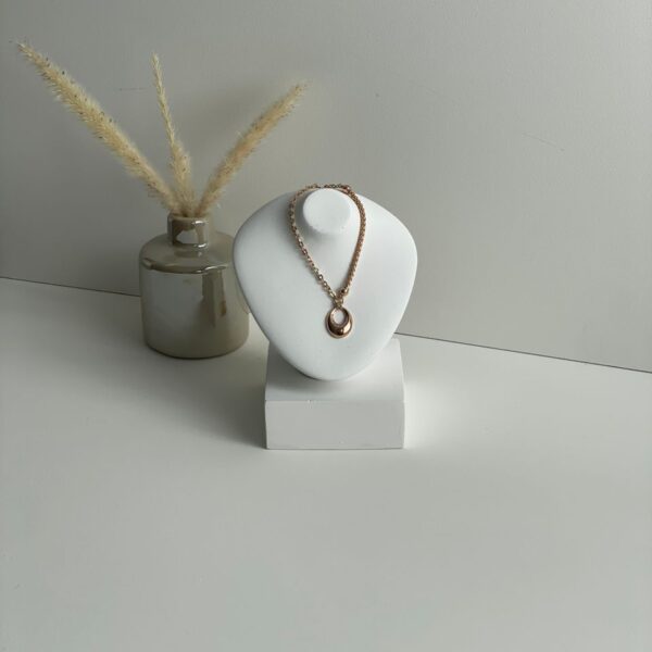 استند مانکن گردنبند کد ۲