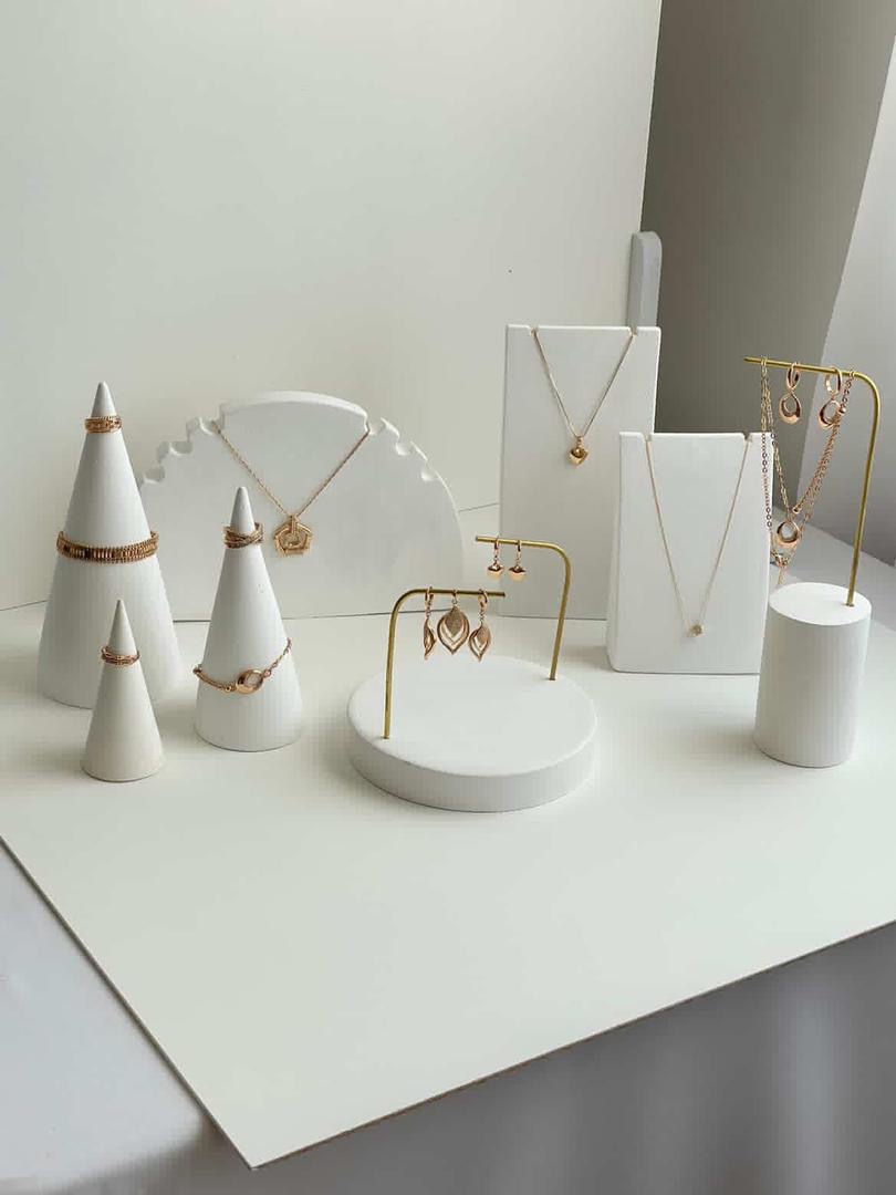 ویترین آماده جواهری مینیمال کد 6 ویترین آماده جواهری مینیمال کد 6